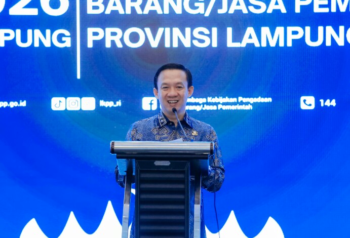 Sekdaprov Lampung Marindo Kurniawan membuka kegiatan Peningkatan Kapasitas Bagi Pelaku Usaha dalam Pengadaan Barang/Jasa Pemerintah di Provinsi Lampung yang diselenggarakan oleh Lembaga Kebijakan Pengadaan Barang/Jasa Pemerintah (LKPP) || Foto: Adpim Pemprov Lampung