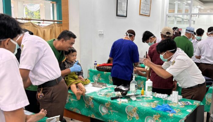 Muharram Berkah Bersama YBM PLN, Khitan Massal Gratis Hadir untuk Anak-anak Lampung Utara