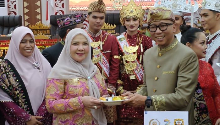 Haru di HUT ke-344 Bandar Lampung, Gubernur Mirzani Hadiri Rapat Paripurna DPRD
