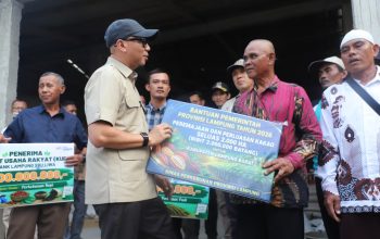 Kunjungan kerja Gubernur Lampung di Kecamatan Bandar Negeri Suoh (BNS), Kabupaten Lampung Barat, Rabu (8/7/2026), dengan membawa berbagai program yang menyentuh langsung kebutuhan petani dan masyarakat || Foto: Dinas Kominfotik Provinsi Lampung