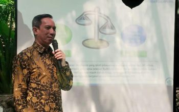 Kepala Cabang BPJS Kesehatan Bandar Lampung, Herman Indratmo, dalam kegiatan media gathering bersama insan media yang dilaksanakan di Kafe Hoffman Lane || Foto: Istimewa