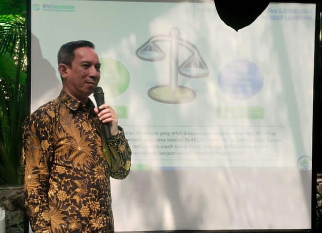 Kepala Cabang BPJS Kesehatan Bandar Lampung, Herman Indratmo, dalam kegiatan media gathering bersama insan media yang dilaksanakan di Kafe Hoffman Lane || Foto: Istimewa