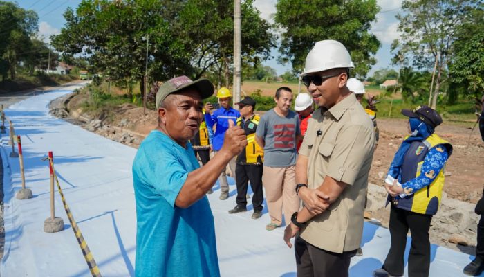 Gubernur Lampung Pastikan Perbaikan Jalan Gunung Sugih—Kota Gajah Berkualitas dan Tepat Sasaran