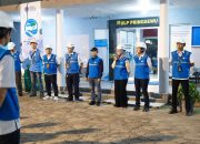 Apel kesiapan personel PLN UP3 Pringsewu sebelum pelaksanaan pemeriksaan penggunaan tenaga listrik di sejumlah pusat keramaian. Sebanyak 36 personel dibagi ke dalam enam tim untuk memastikan kegiatan berjalan aman, tertib, dan sesuai standar operasional || Foto: PLN UID Lampung