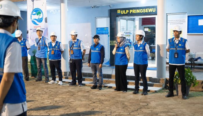 Pastikan Listrik Aman di Pusat Keramaian, PLN UP3 Pringsewu Lakukan Pemeriksaan Bersama Aparat Keamanan