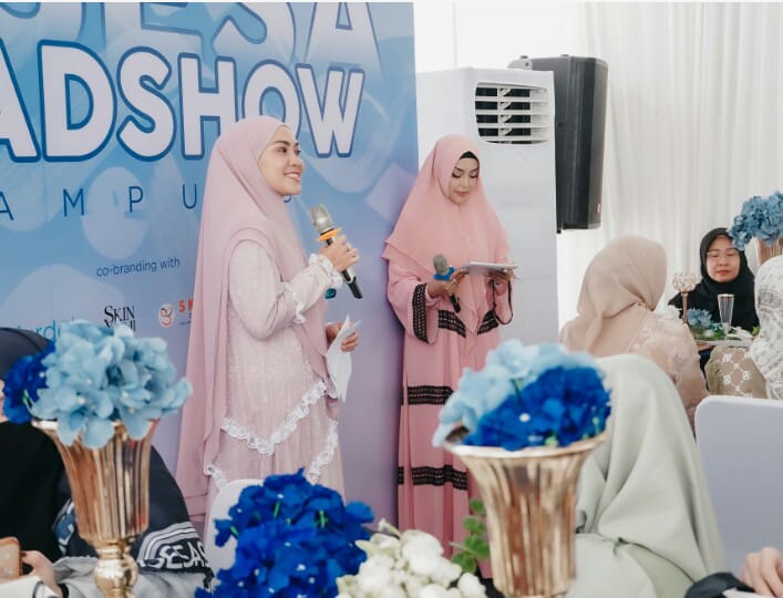 Ketua TP PKK Provinsi Lampung, Purnama Wulan Sari Mirza membuka SiSeSa Roadshow Lampung 2026 || Foto: Pemerintah Provinsi Lampung
