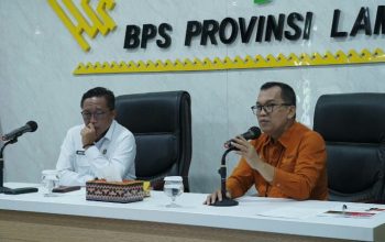 Kepala BPS Provinsi Lampung, Ahmadriswan Nasution, dalam konferensi pers Berita Resmi Statistik di Bandar Lampung || Foto: Pemerintah Provinsi Lampung