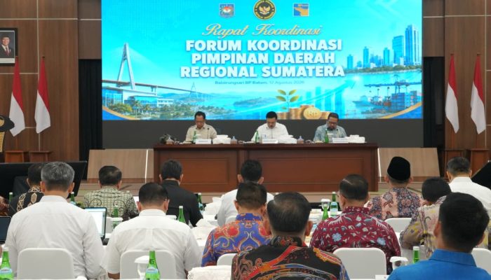 Mendagri Dorong Forkopimda Sumatra Solid Jaga Pertumbuhan Ekonomi dan Stabilitas Daerah