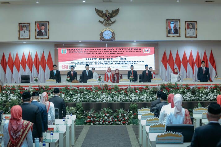 Gubernur Lampung Rahmat Mirzani Djausal menghadiri Rapat Paripurna Istimewa DPRD Provinsi Lampung dalam rangka mendengarkan Pidato Kenegaraan Presiden Prabowo Subianto pada peringatan HUT ke-81 Kemerdekaan Republik Indonesia || Foto: Pemprov Lampung