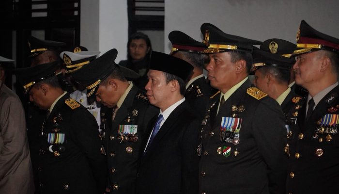 Sekdaprov Lampung Ikuti Apel Kehormatan dan Renungan Suci rangkaian HUT ke-81 Kemerdekaan Republik Indonesia