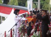 Prosesi Upacara Penurunan Bendera Merah Putih pada peringatan Hari Ulang Tahun (HUT) ke-81 Kemerdekaan Republik Indonesia di Lapangan Korpri, Kantor Gubernur Lampung || Foto: Pemerintah Provinsi Lampung