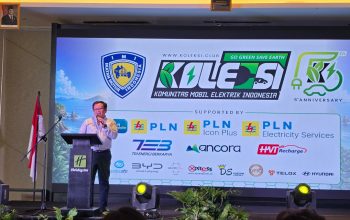 General Manager PLN UID Lampung, Noer Soeratmoko, menghadiri 5th Anniversary Komunitas Mobil Elektrik Indonesia (KOLEKSI) dalam rangkaian Touring Kemerdekaan Jakarta–Lampung || Foto: PLN UID Lampung