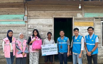 Sambut Hari Pelanggan Nasional, PLN UP3 Kotabumi Sambung Listrik Gratis Lewat Program LUTD