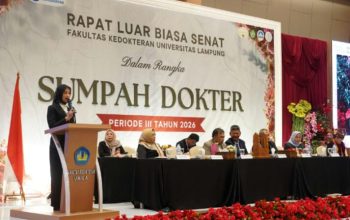 Wagub Lampung Jihan Nurlela menghadiri Rapat Luar Biasa Senat Fakultas Kedokteran Universitas Lampung (Unila) dalam rangka Sumpah Dokter Periode III Tahun 2026 || Foto: Pemerintah Provinsi Lampung