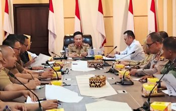 Sekdaprov Lampung, Marindo Kurniawan memimpin rapat persiapan penyelenggaraan Pekan Olahraga Provinsi Lampung (Porprov) ke-X Tahun 2026 || Foto: Pemerintah Provinsi Lampung