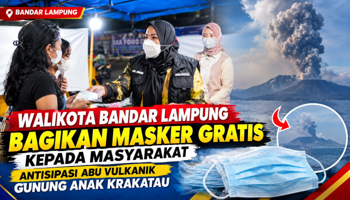 Eva Dwiana Blusukan Malam Hari Bagikan Masker Gratis