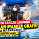 Eva Dwiana Blusukan Malam Hari Bagikan Masker Gratis