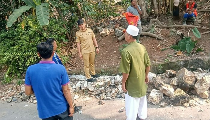 Tindak Lanjut Arahan Wali Kota, Kecamatan Tanjung Karang Barat Revitalisasi Saluran Air