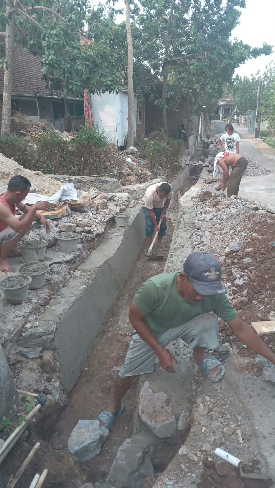 Saluran drainase di Tanjung Karang Barat di revitalisasi dengan lebar 40 sentimeter dan kedalaman 60 sentimeter || Foto: Dokumentasi Kecamatan Tanjung Karang Barat