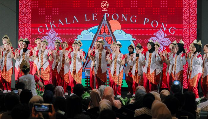 Wagub Jihan Lepas THLC Wakili Lampung di Kompetisi Paduan Suara Internasional