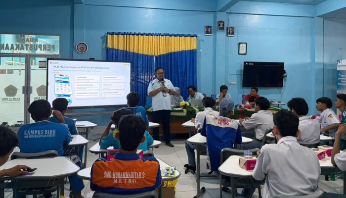 Sambut Hari Sumpah Pemuda, PLN UP3 Metro Perkuat Budaya Keselamatan Ketenagalistrikan bagi Generasi Muda